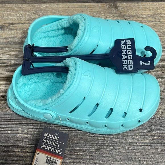 Rugged shark lifestyle shoes for kids - Picture 4 of 11